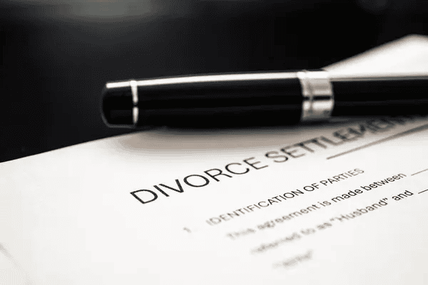 Divorce Dos and Don’ts: How to Protect Your Rights & Finances